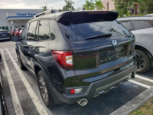 Certified 2024 Honda Passport TrailSport image 4
