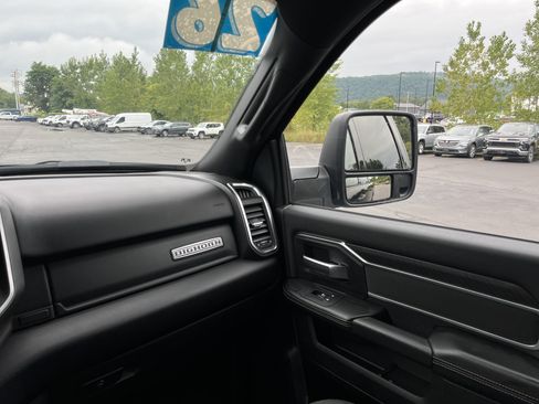 Used 2026 RAM 2500 Big Horn AWD/4WD image 9