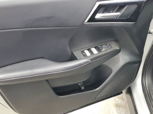 Used 2024 Mitsubishi Outlander SE AWD/4WD image 21