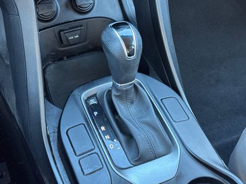 Used 2016 Hyundai Santa Fe Sport image 17