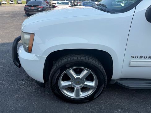 Used 2012 Chevrolet Suburban LT AWD/4WD image 11