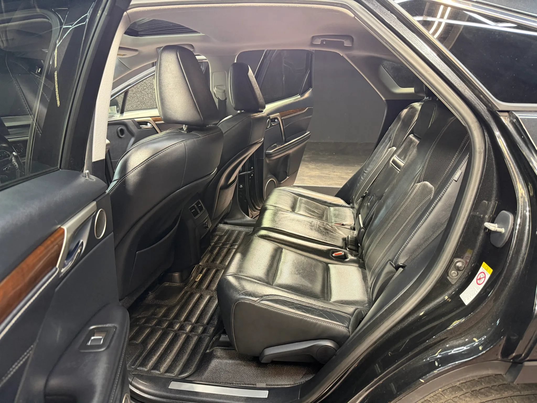Used 2017 Lexus RX 350 AWD w/ Premium Package image 26