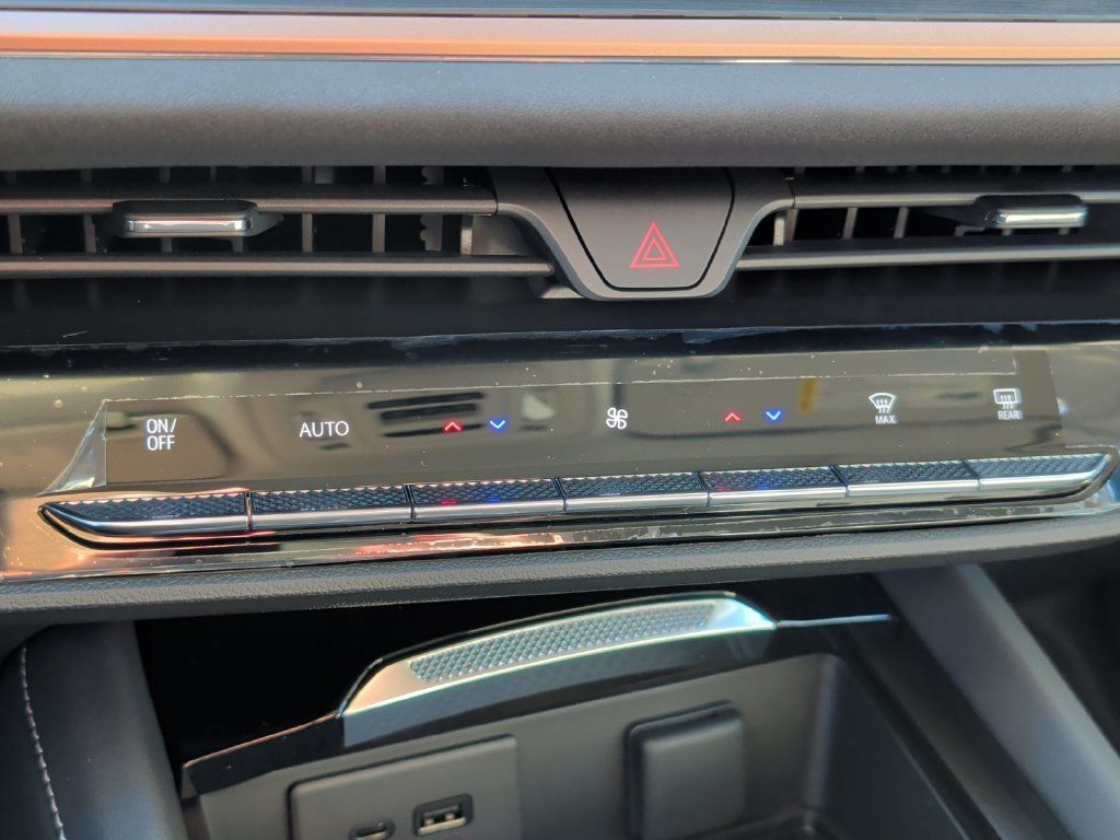 New 2026 Buick Envision Sport Touring AWD/4WD image 28