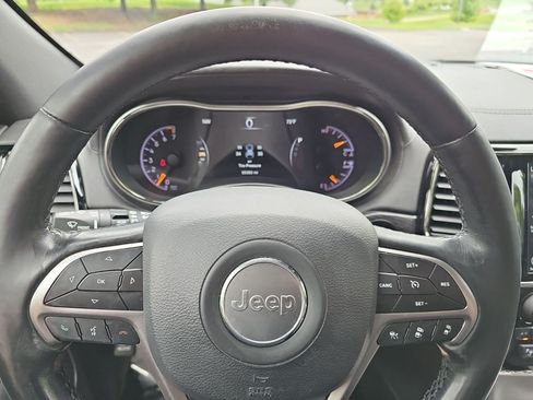 Used 2020 Jeep Grand Cherokee High Altitude AWD/4WD image 22