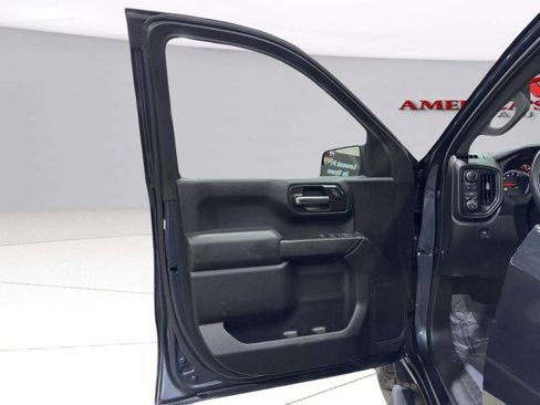 Used 2021 Chevrolet Silverado 1500 Custom Trail Boss w/ LPO, Dark Essentials Package image 26