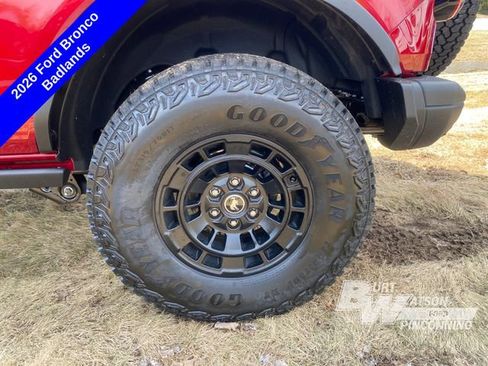 New 2026 Ford Bronco Badlands AWD/4WD image 13