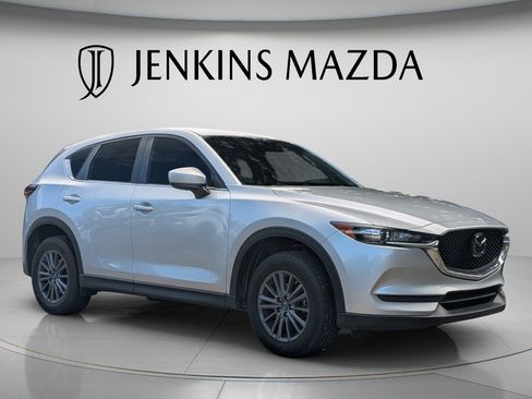 Used 2019 MAZDA CX-5 Touring FWD image 1