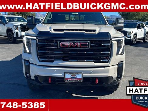New 2026 GMC Sierra 2500 AT4 w/ AT4 Premium Plus Package image 8