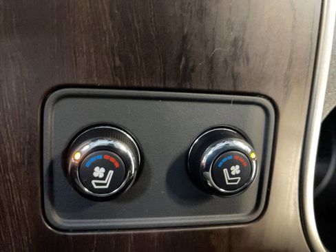 Used 2024 Nissan Murano Platinum w/ Cargo Package image 11