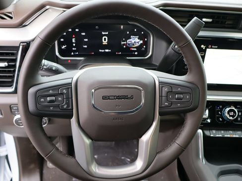 New 2026 GMC Sierra 2500 Denali w/ Denali Reserve Package AWD/4WD image 16