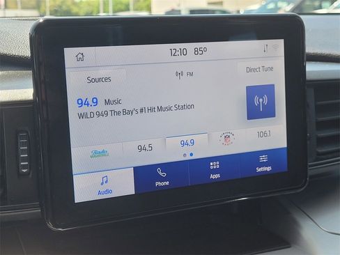 Used 2021 Ford Explorer XLT image 18