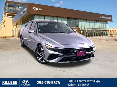 Used 2025 Hyundai Elantra SEL