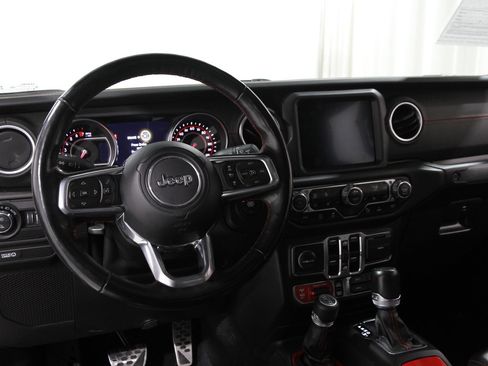 Used 2020 Jeep Gladiator Rubicon image 6