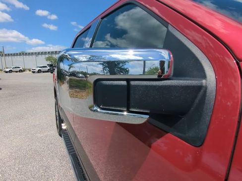 Used 2021 Ford F150 Lariat image 13