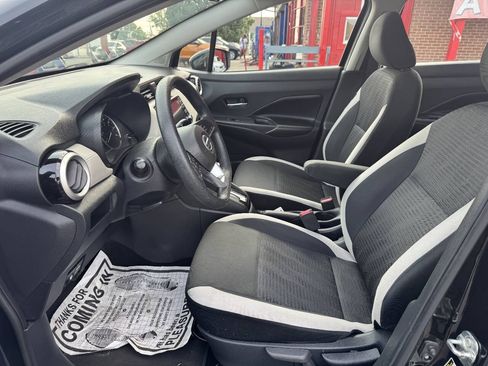 Used 2020 Nissan Versa SV FWD image 15