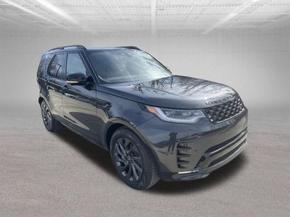 New 2026 Land Rover Discovery Dynamic SE