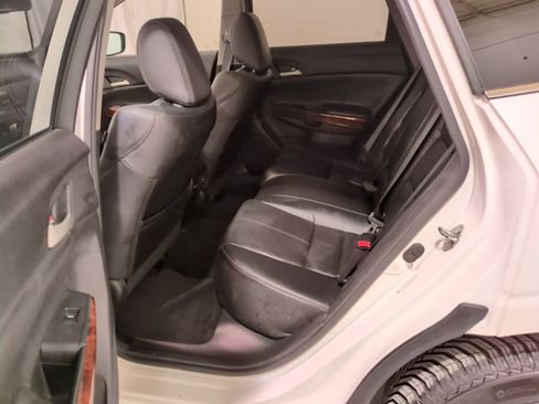 Used 2011 Honda Crosstour EX-L image 13