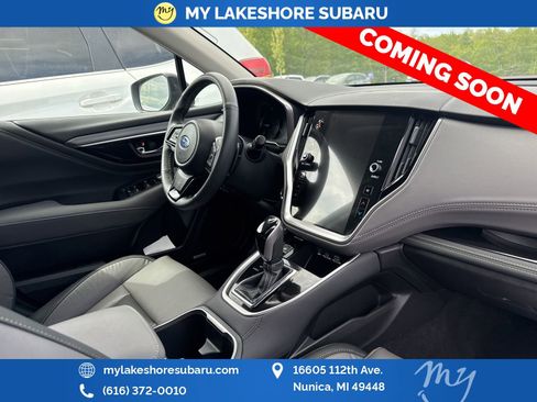 Used 2025 Subaru Outback Onyx Edition AWD/4WD image 11
