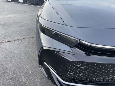 New 2026 Toyota Crown XLE image 18