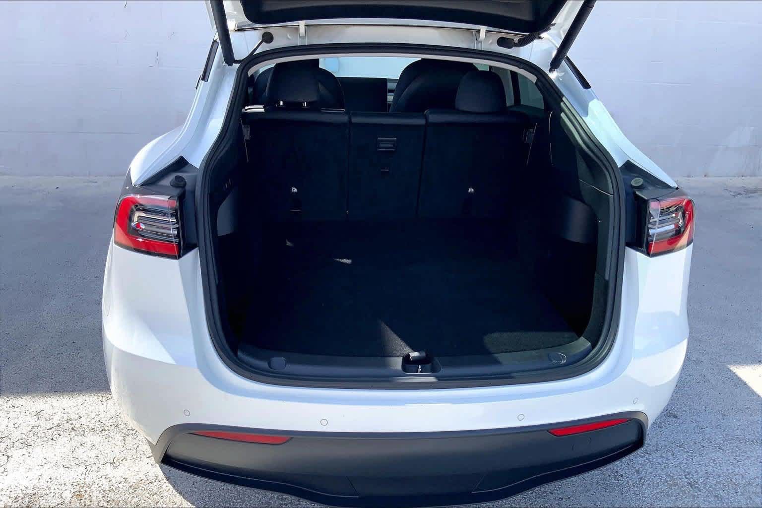 Used 2021 Tesla Model Y 2WD image 18