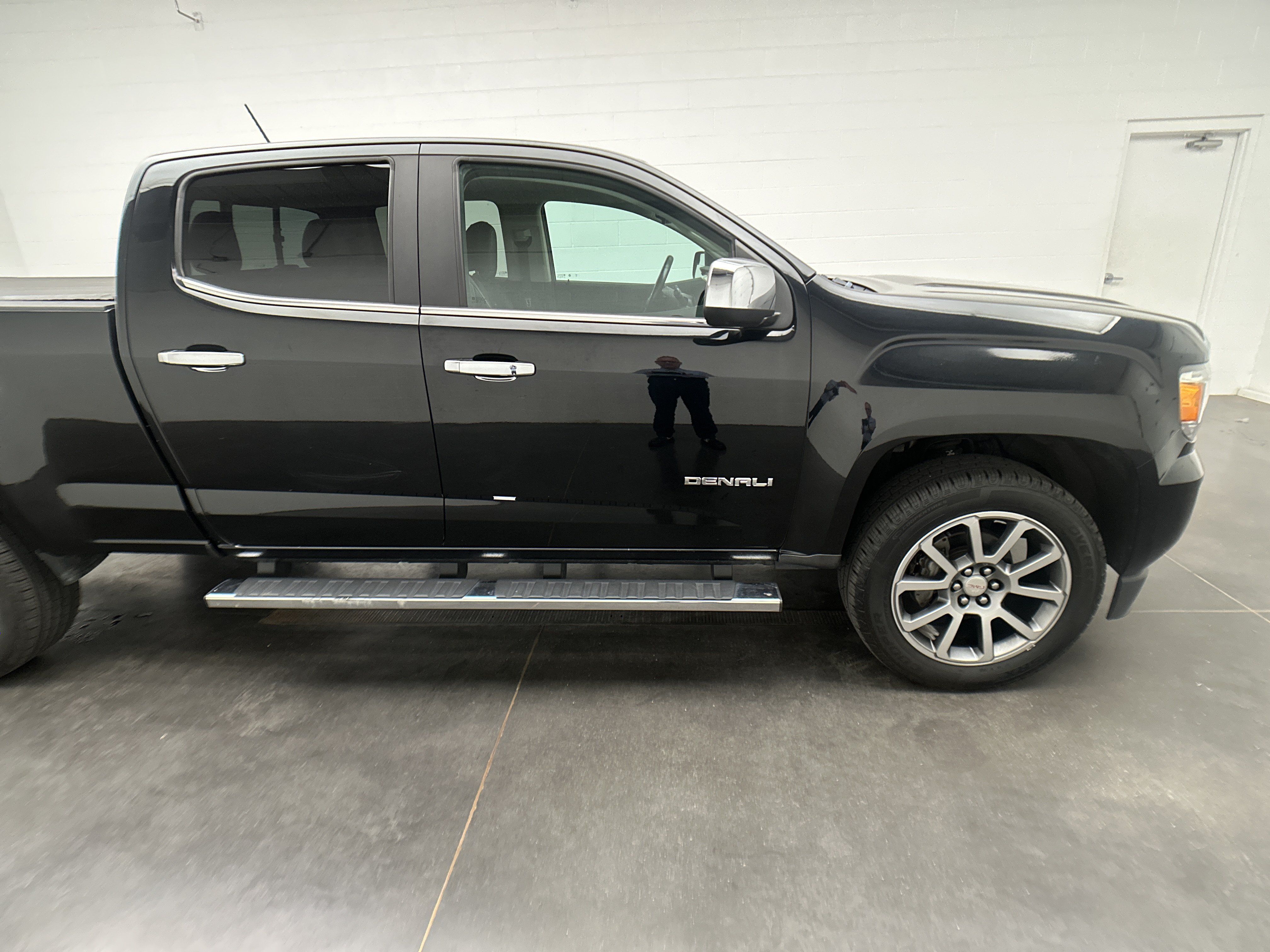 Used 2019 GMC Canyon Denali AWD/4WD image 10