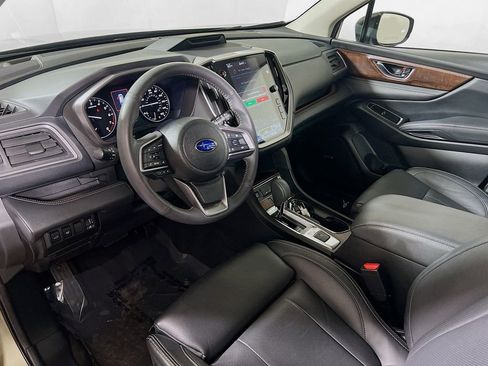 Used 2024 Subaru Ascent Touring AWD/4WD image 9