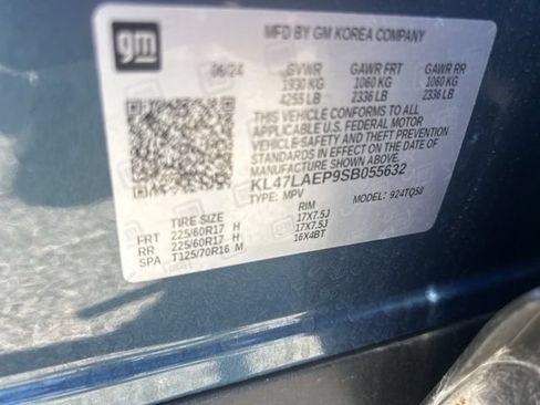 Used 2025 Buick Envista Preferred w/ Convenience II Package FWD image 33