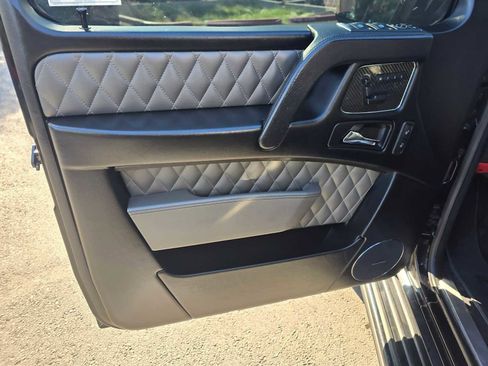Used 2017 Mercedes-Benz G 63 AMG 4MATIC image 23