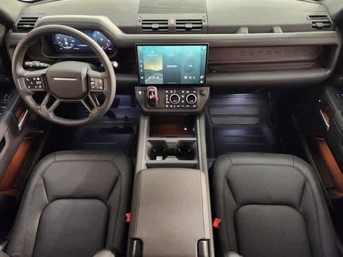 New 2026 Land Rover Defender 110 X-Dynamic SE AWD/4WD image 5