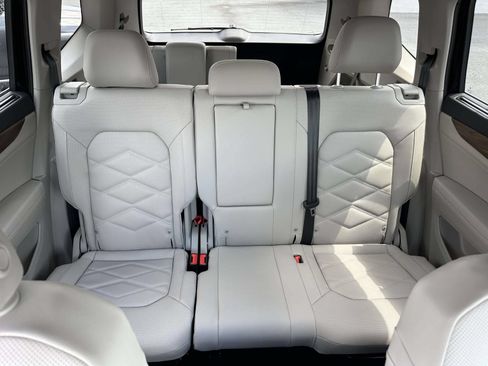 New 2026 Volkswagen Atlas SE AWD/4WD image 14