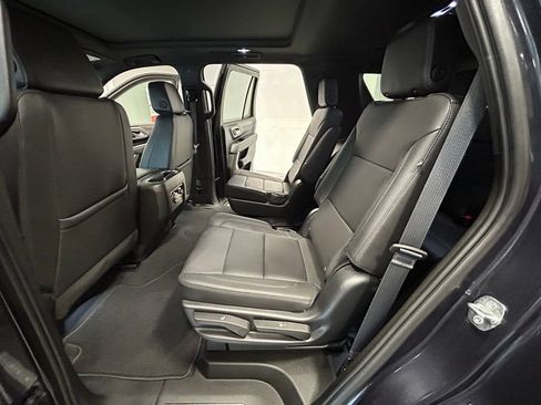 Used 2023 Chevrolet Tahoe Z71 w/ Luxury Package AWD/4WD image 53