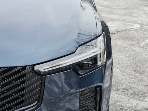 Used 2026 Volvo XC90 T8 Ultra w/ Protection Package Premier image 9