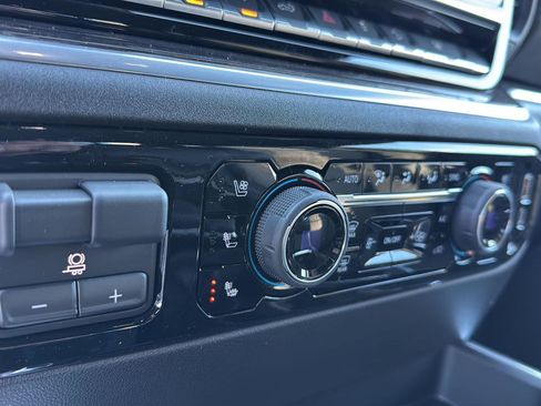 New 2026 Chevrolet Silverado 1500 LTZ w/ Z71 Off-Road Package image 25