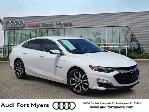 Used 2021 Chevrolet Malibu RS FWD image 1