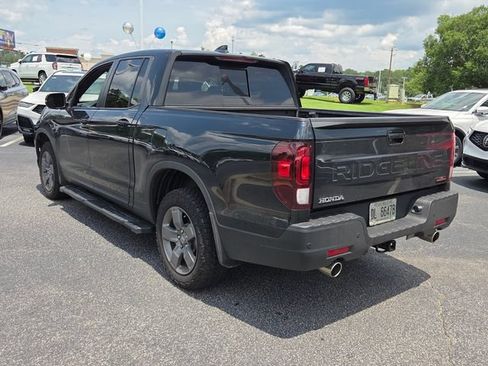 Used 2025 Honda Ridgeline TrailSport image 11