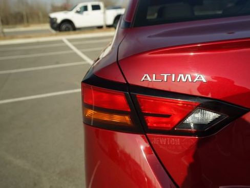 Used 2023 Nissan Altima 2.5 SL image 38