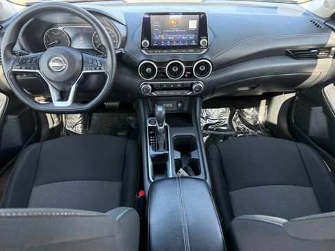 Used 2025 Nissan Sentra SV FWD image 28