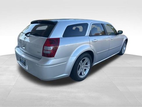 Used 2007 Dodge Magnum SXT image 8