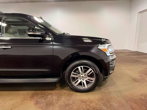 Used 2024 Ford Expedition Max Limited AWD/4WD image 31