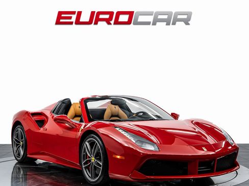 Used 2017 Ferrari 488 Spider *CARBON INTERIOR * IMMACULATE image 9