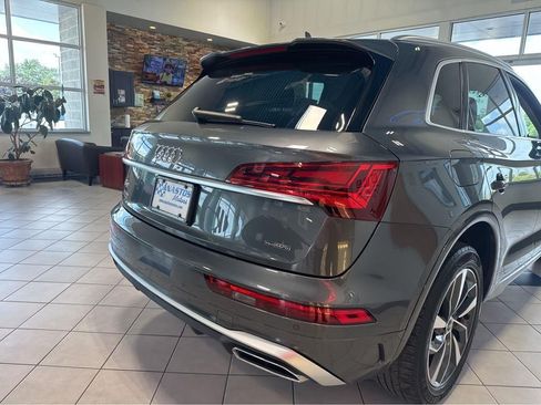 Used 2022 Audi Q5 2.0T Premium AWD/4WD image 37