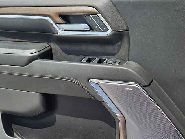 Used 2024 Chevrolet Silverado 2500 High Country w/ Technology Package AWD/4WD image 23