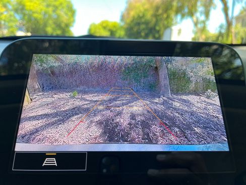 Used 2024 Chevrolet Malibu LT image 17