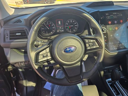 Used 2024 Subaru Ascent Onyx Edition Limited w/ Popular Package Onyx image 12