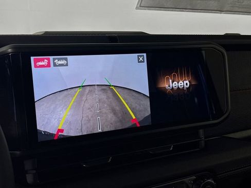 New 2026 Jeep Wrangler Unlimited Rubicon AWD/4WD image 17