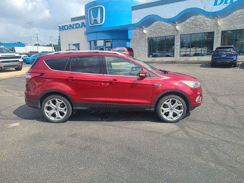 Used 2018 Ford Escape Titanium AWD/4WD image 6