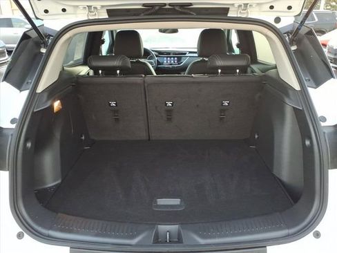 Used 2023 Buick Encore GX Select w/ Safety Package II image 21