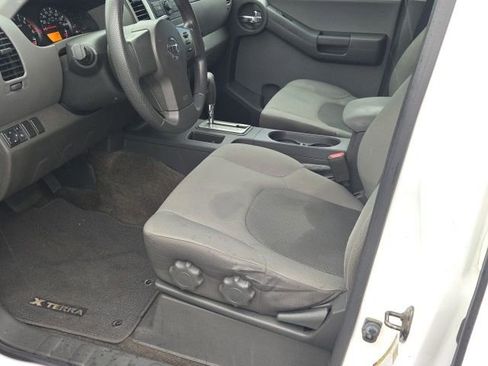 Used 2012 Nissan Xterra S w/ Value Package image 12