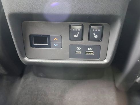 Used 2023 Nissan Rogue SL AWD/4WD image 32