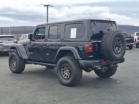 Used 2023 Jeep Wrangler Unlimited Rubicon 392 image 4